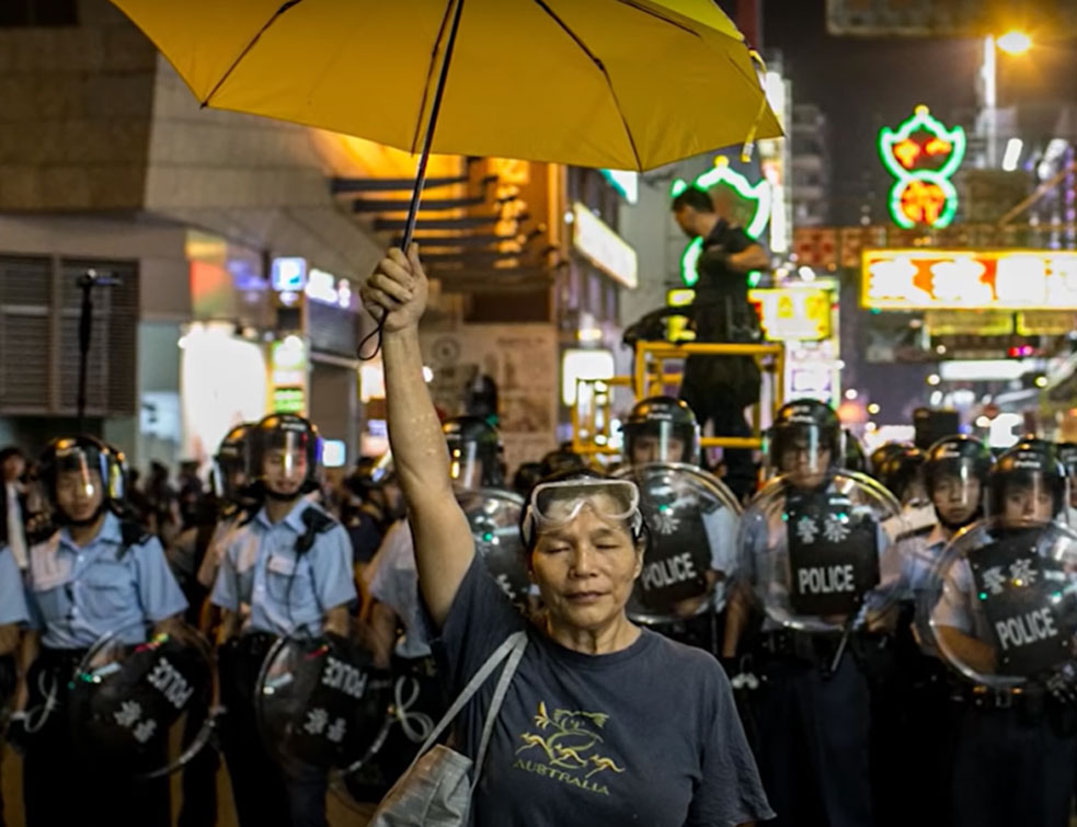 Protesti u Hongkongu, policija upotrebila biber sprej